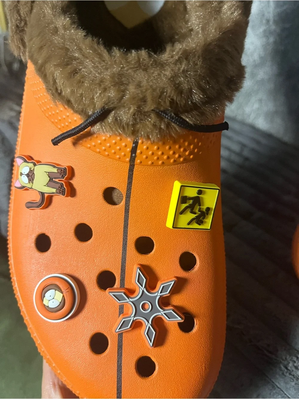 CROCS Orange Faux-Fur Lined Classic Clog with Charms South Park limited edition
